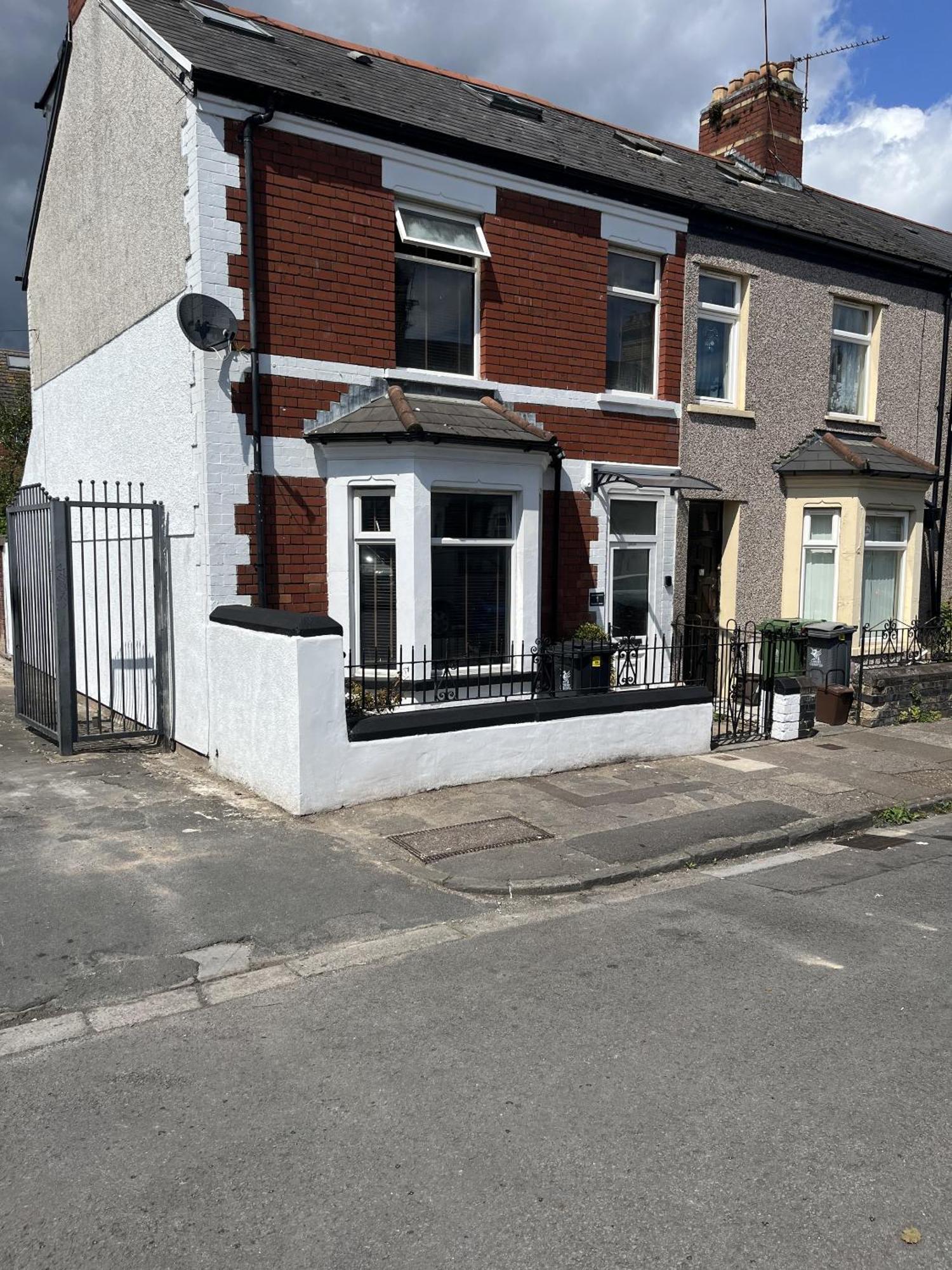Adanhouse-Stockland Spacious 5 Bedroom House Sleeps 12 Private Garden Cardiff Exterior foto